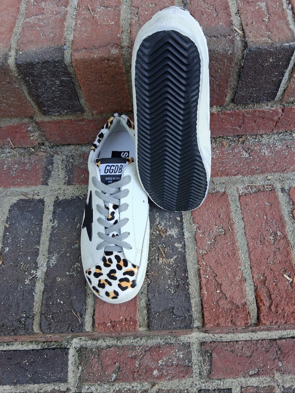 Golden Goose White Sneakers with Leopard Print and Black Star - Picture 6 of 11